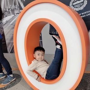 Meet your Posher, Phong